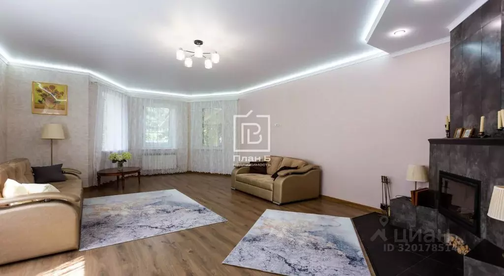 Дом в Калужская область, Дзержинский район, Льва Толстого с/пос, с. ... - Фото 2