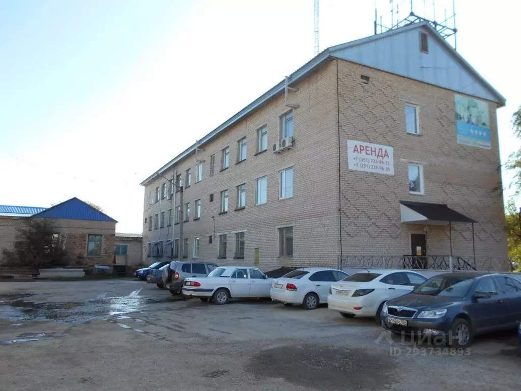 Помещение свободного назначения в Челябинская область, с. Варна ул. ... - Фото 2