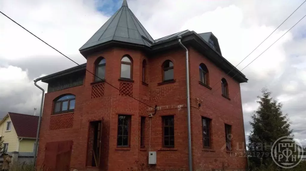 Дом в Ленинградская область, Гатчинский муниципальный округ, д. ... - Фото 1