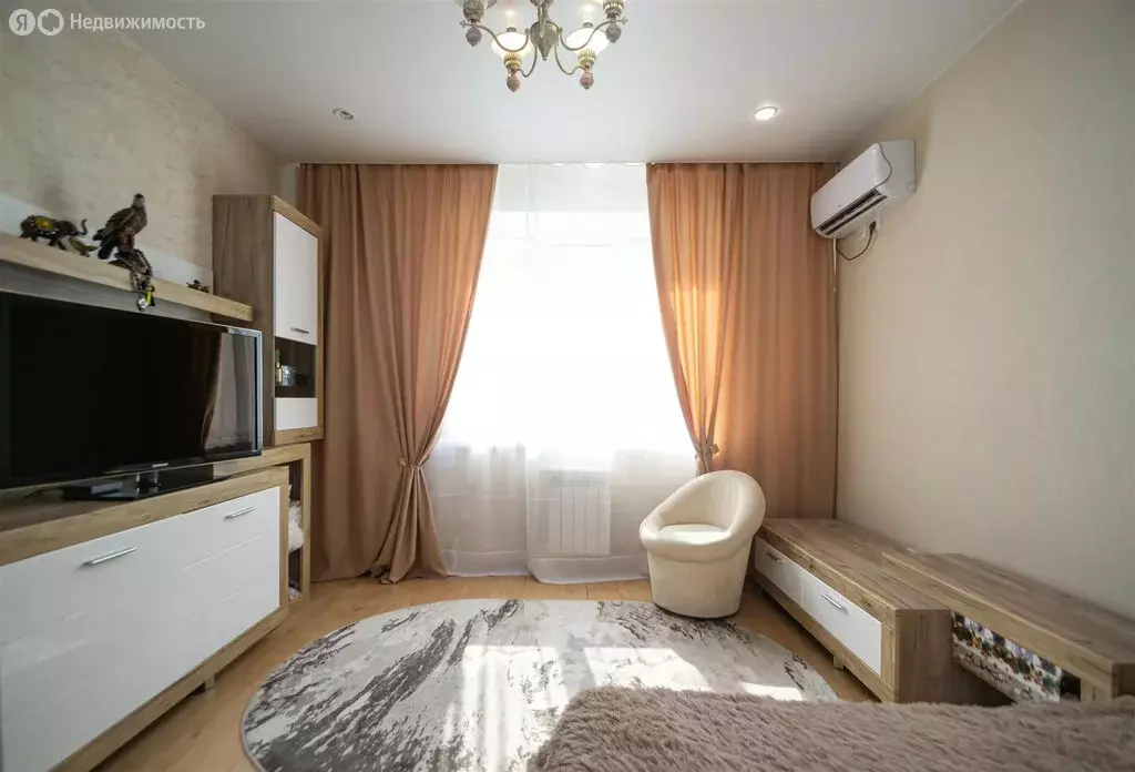 1-комнатная квартира: Краснодар, улица им. Героя Яцкова И.В., 2 (33.9 ... - Фото 1