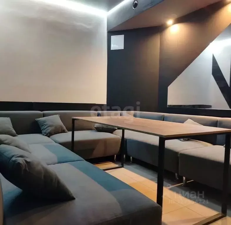 Помещение свободного назначения в Тюменская область, Тюмень ул. ... - Фото 2