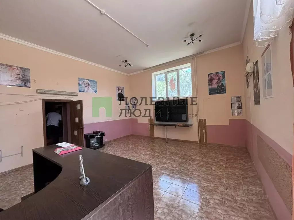 Торговая площадь в Крым, Евпатория ул. 60 лет ВЛКСМ, 2/112 (72 м) - Фото 2