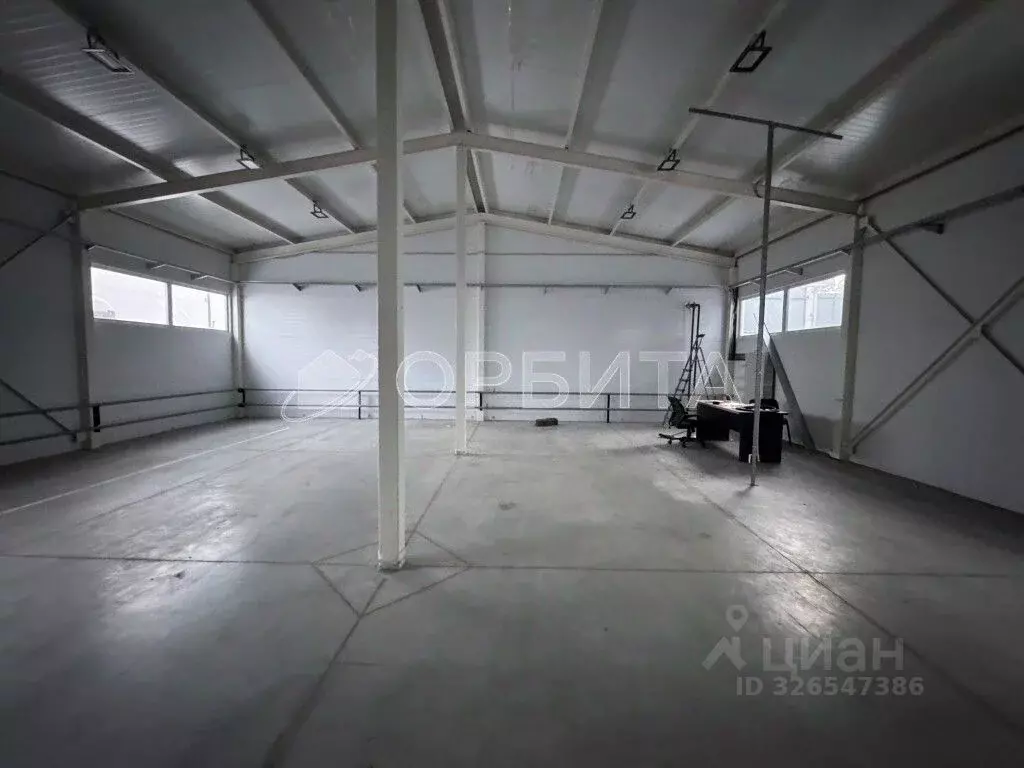 Помещение свободного назначения в Тюменская область, Тюмень ул. ... - Фото 2