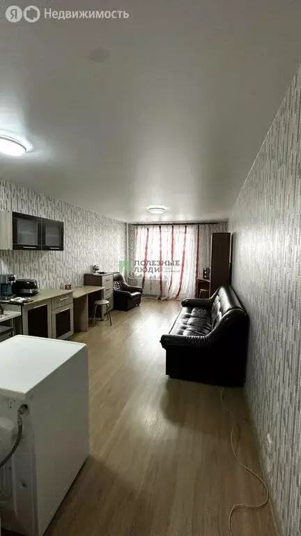 Квартира-студия: Ижевск, проспект Конструктора М.Т. Калашникова, 6 ... - Фото 1