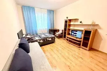 2-к кв. Московская область, Домодедово Южный мкр, ул. Курыжова, 1к1 ... - Фото 1