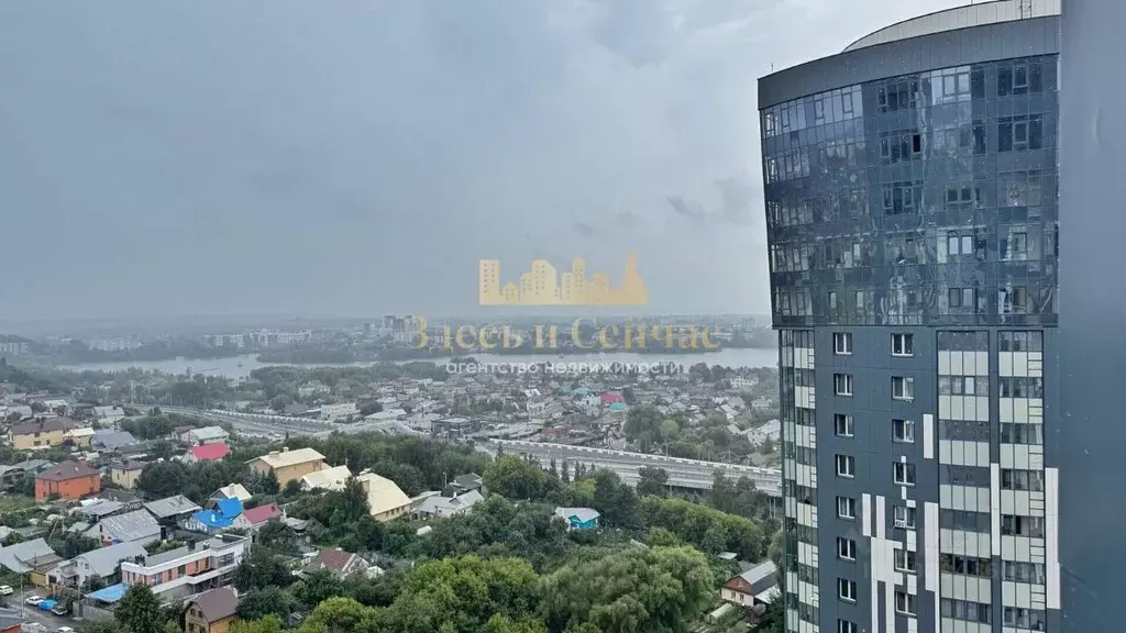 2-к кв. Татарстан, Казань Танковая ул., 2 (70.8 м) - Фото 1