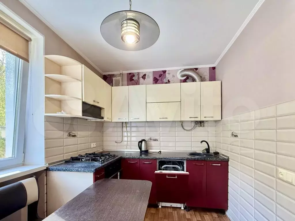 2-к. квартира, 49,8 м, 1/5 эт. - Фото 0