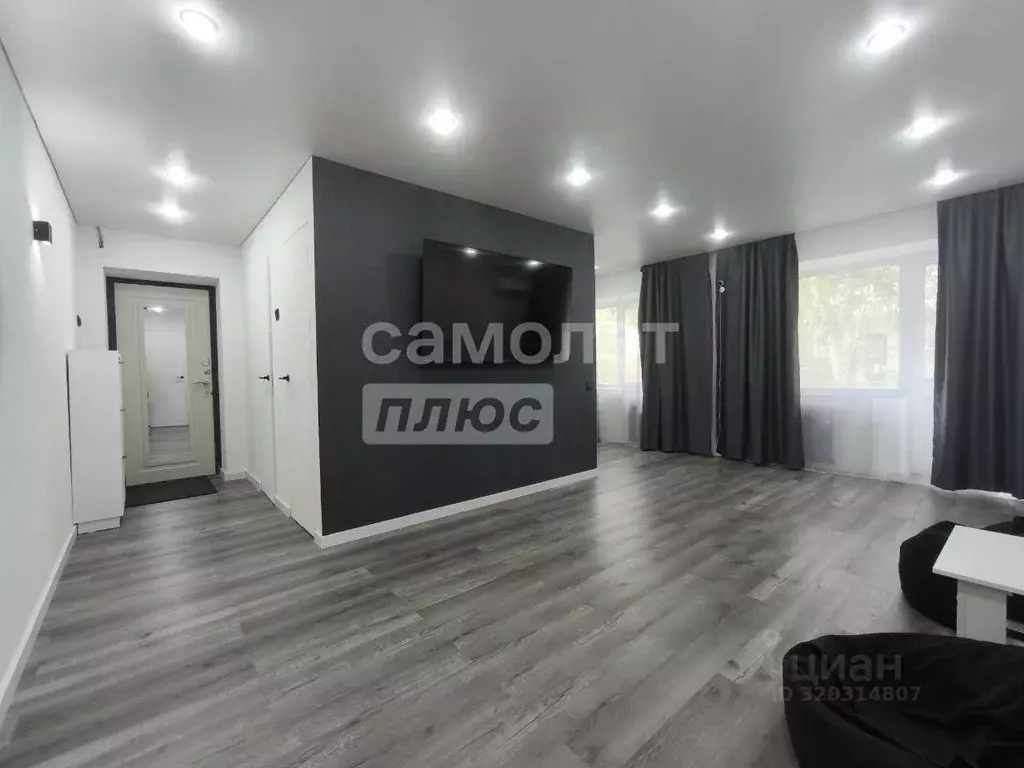 2-к кв. Челябинская область, Миасс просп. Автозаводцев, 6 (44.0 м) - Фото 1