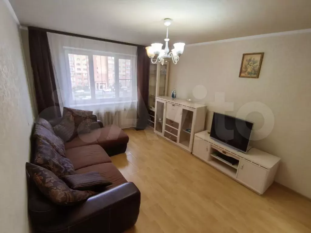 2-к. квартира, 57 м, 5/9 эт. - Фото 1