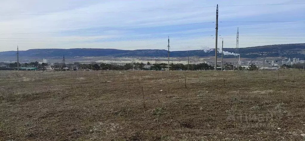 Участок в Крым, Бахчисарай ул. Февзи Билялова, 14 (6.0 сот.) - Фото 0
