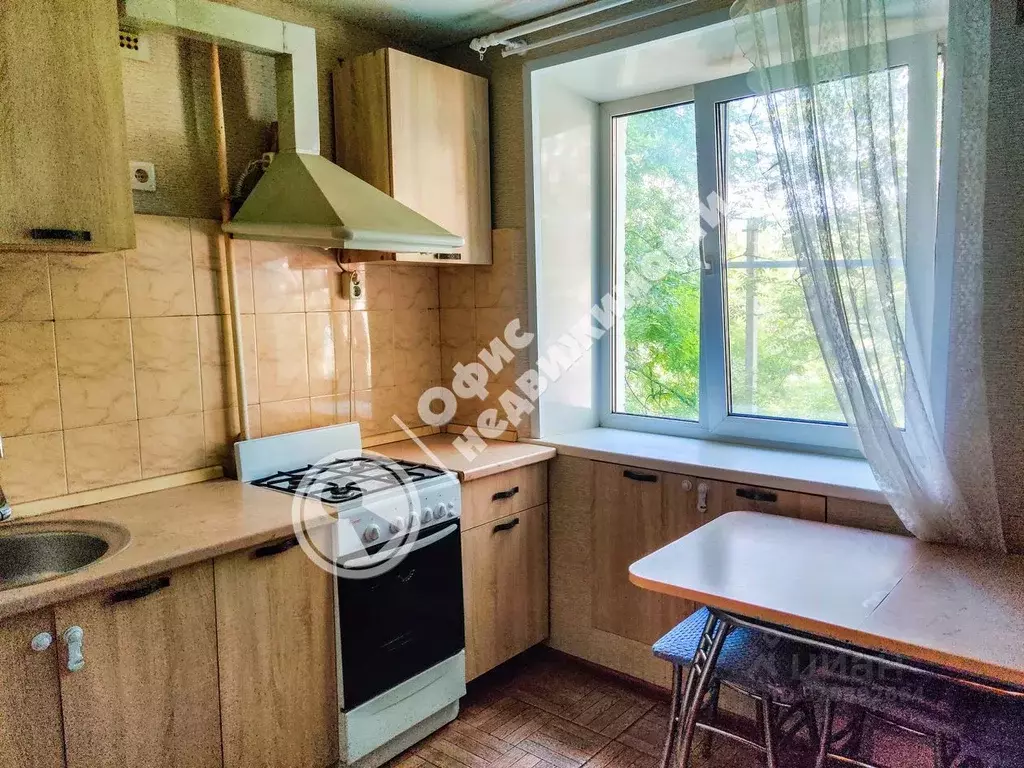 2-к кв. Пензенская область, Пенза Коммунистическая ул., 7А (45.0 м) - Фото 0