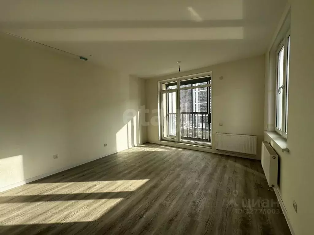 Студия Ленинградская область, Всеволожский район, пос. Бугры ул. ... - Фото 1