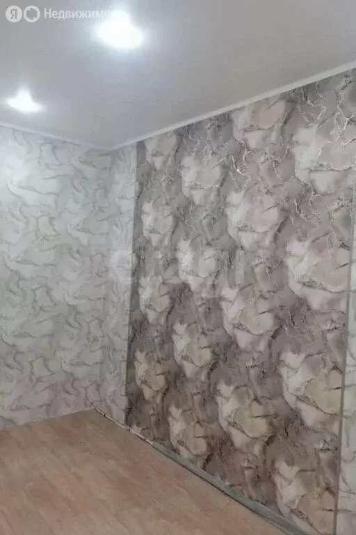 Квартира-студия: Омск, улица Леонида Маслова, 9 (33 м) - Фото 2