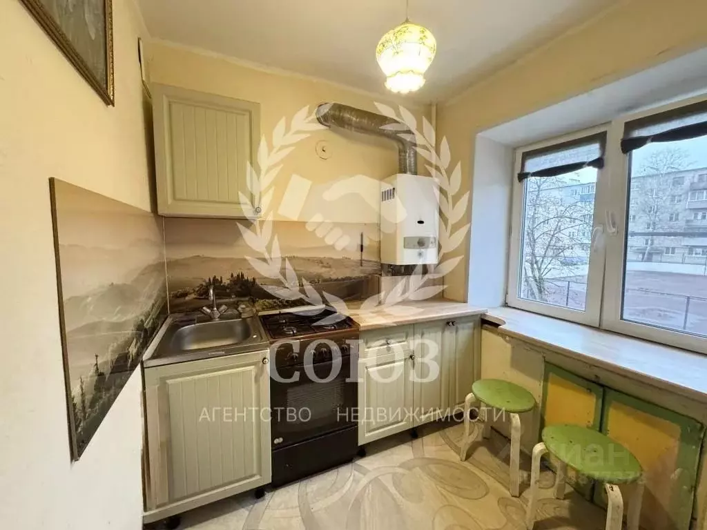 2-к кв. Калужская область, Боровск ул. Мира, 59 (40.0 м) - Фото 1