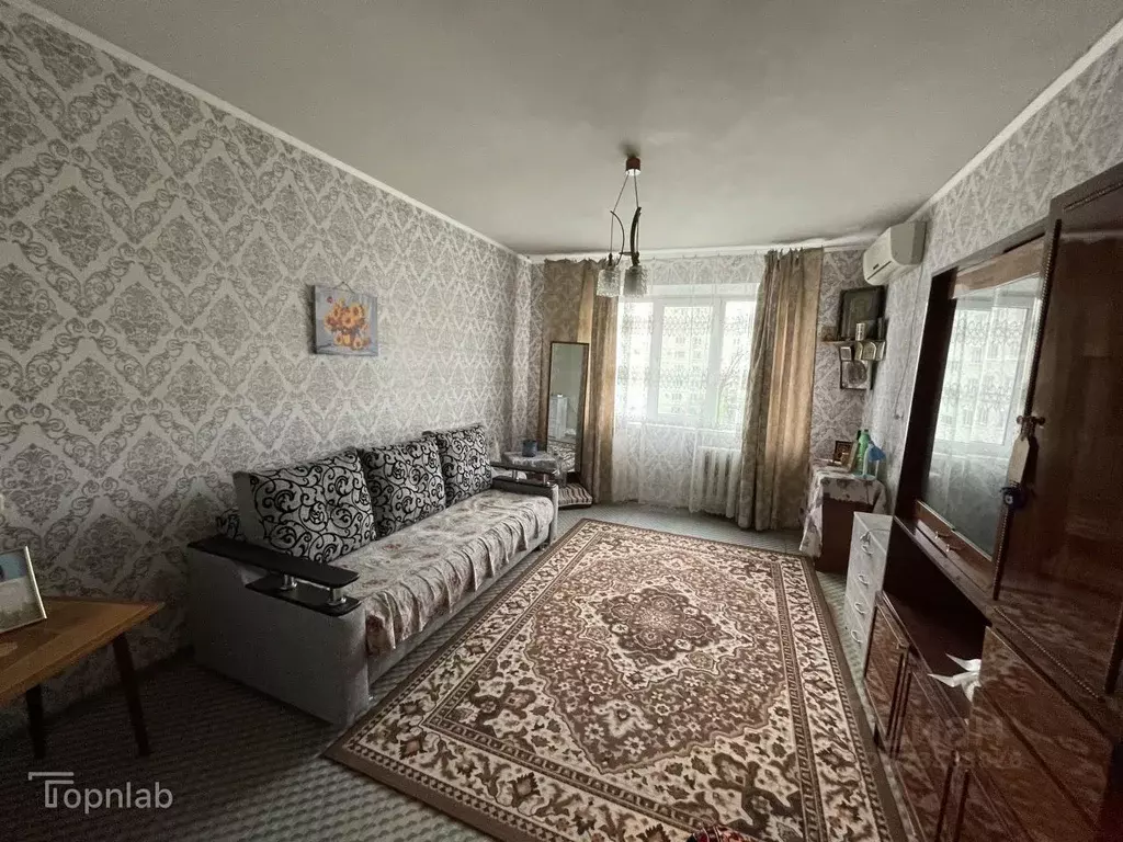 2-к кв. Адыгея, Майкоп ул. 12 Марта, 136 (50.8 м) - Фото 1