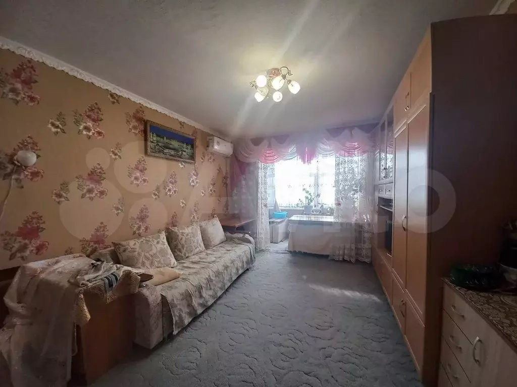 1-к. квартира, 40 м, 1/10 эт. - Фото 1