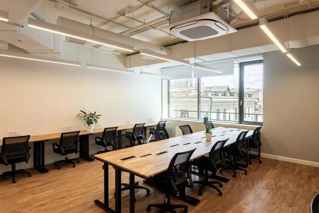 Офис в Свердловская область, Екатеринбург ул. Декабристов, 69 (38 м) - Фото 1