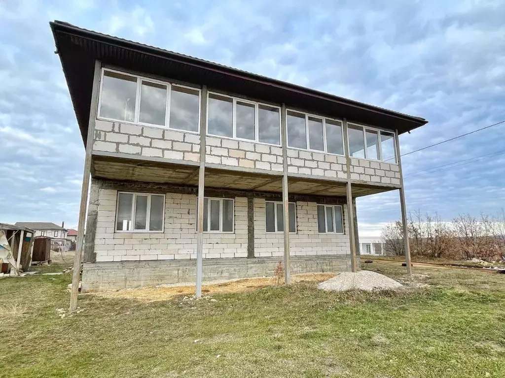 Дом в Севастополь ул. Ясеневая, 76 (296 м) - Фото 1