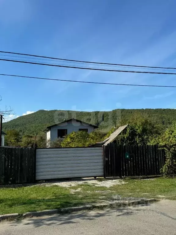 Дом в Краснодарский край, Геленджик городской округ, с. Пшада  (100 м) - Фото 2