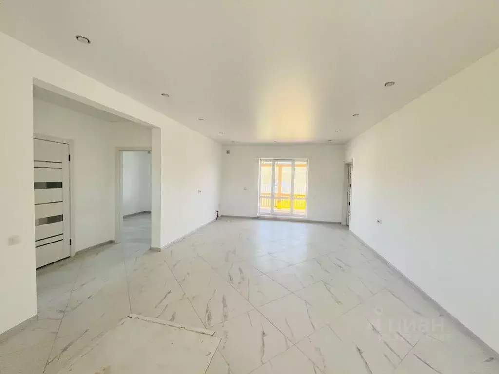 Дом в Иркутская область, Иркутский муниципальный округ, д. Столбова ... - Фото 1