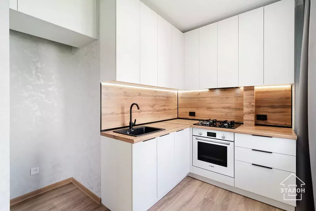 Продаётся 2-к квартира, 63 м - Фото 0