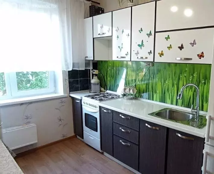 3-комнатная квартира: Нижнекамск, проспект Мира, 62 (65.3 м) - Фото 0