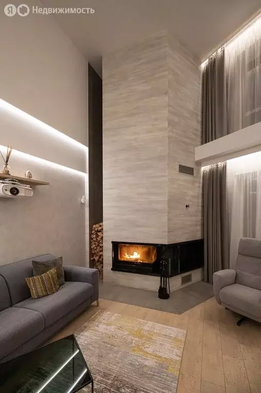 3-комнатная квартира: Екатеринбург, улица Фурманова, 124 (123.1 м) - Фото 1