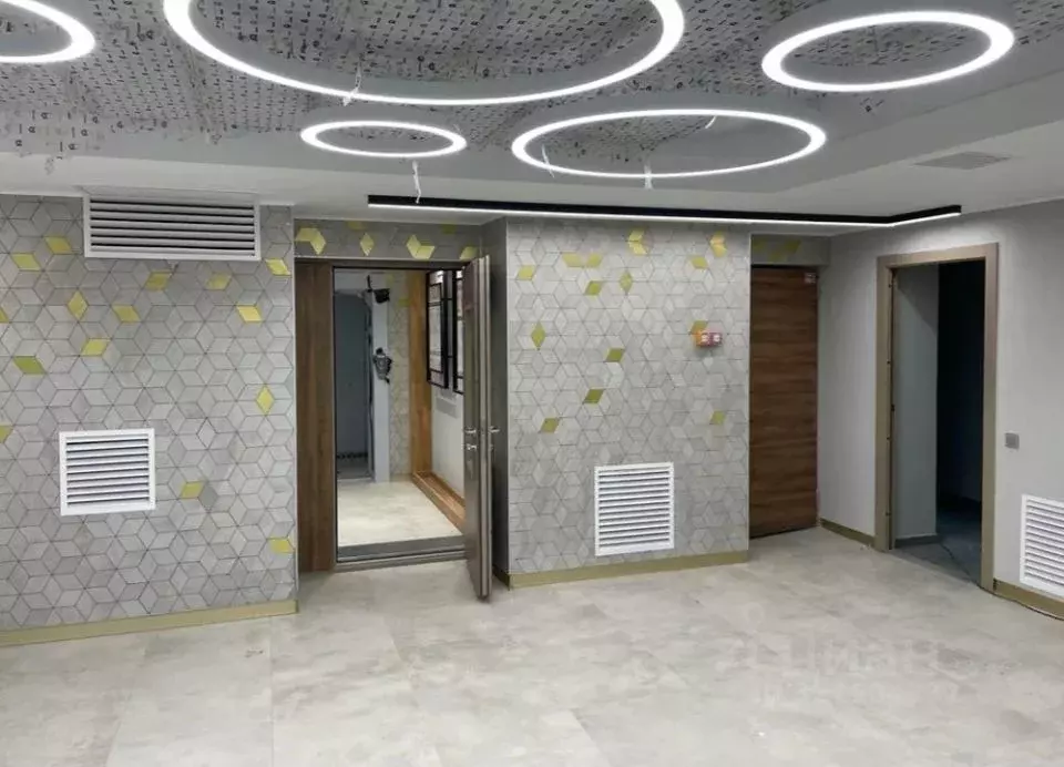 Свободной планировки кв. Омская область, Омск ул. Красный Путь, 155к3 ... - Фото 1