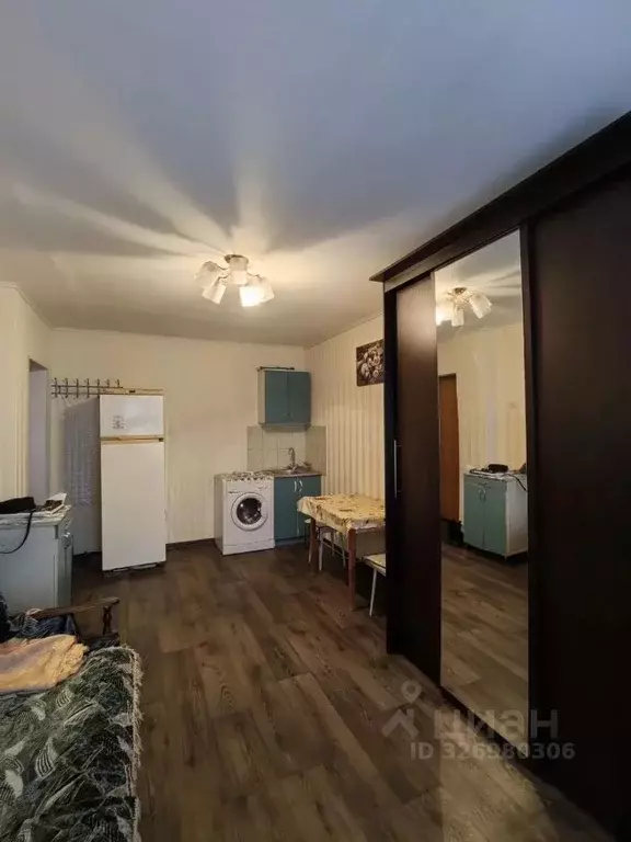 Комната Волгоградская область, Волгоград ул. Хиросимы, 8 (18.0 м) - Фото 2