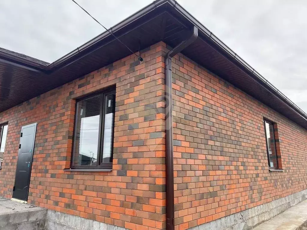 Дом в Белгородская область, Старый Оскол ул. Радонежская (107 м) - Фото 1