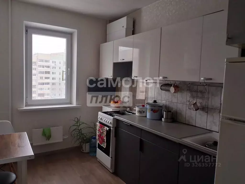 3-к кв. Тульская область, Тула Пролетарская ул., 26 (66.7 м) - Фото 1