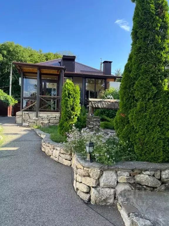 Дом в Ставропольский край, Железноводск городской округ, пос. ... - Фото 1