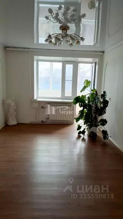3-к кв. Нижегородская область, Выкса Гоголя мкр, 56 (61.1 м) - Фото 1
