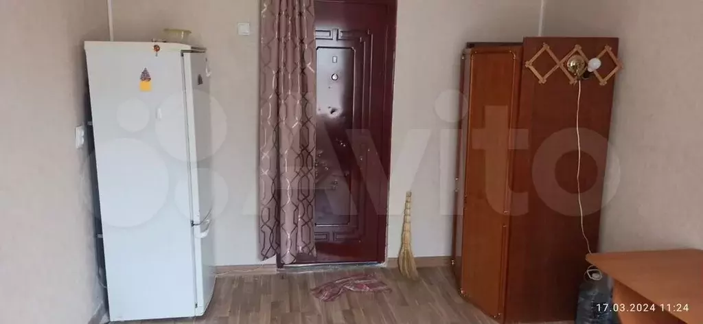 Комната 12,6 м в 4-к., 1/2 эт. - Фото 0