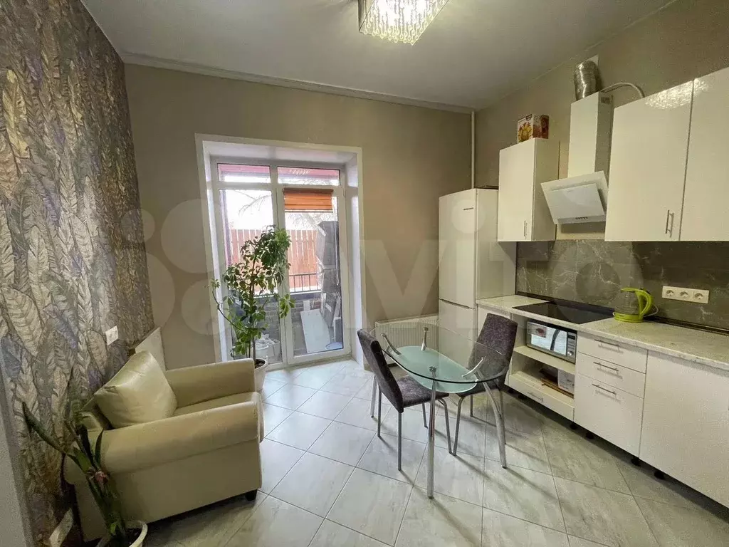 1-к. квартира, 40 м, 1/17 эт. - Фото 0
