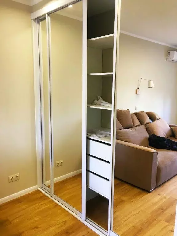 Продается 1-комнатная квартира - Фото 1