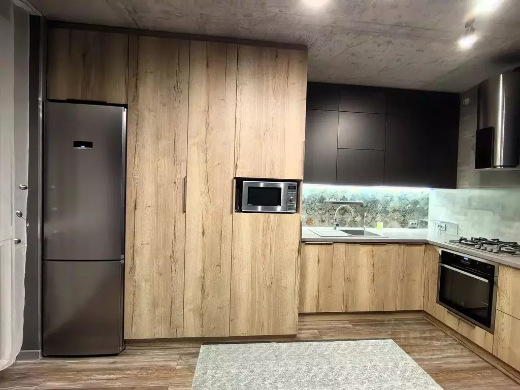 3-к кв. Калининградская область, Калининград ул. Юрия Гагарина, 11 ... - Фото 1