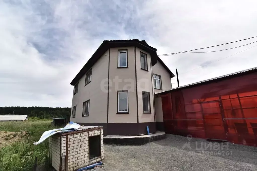 Дом в Сахалинская область, Южно-Сахалинск городской округ, с. ... - Фото 1