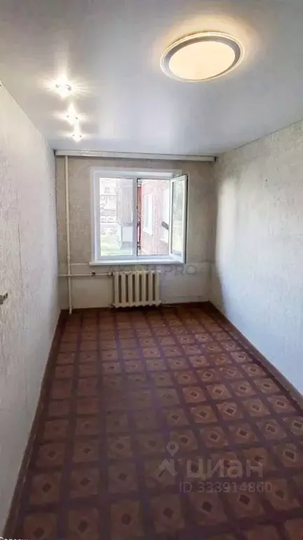 Комната Алтайский край, Барнаул ул. Сухэ-Батора, 9 (9.8 м) - Фото 2