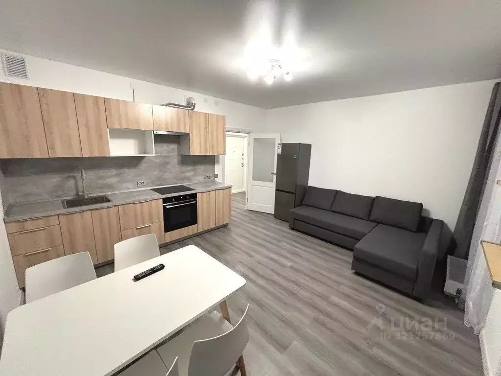 2-к кв. Санкт-Петербург Уральская ул., 25 (66.7 м) - Фото 1