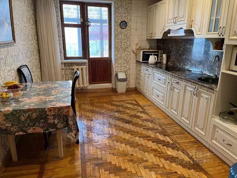 3-к кв. Крым, Симферопольский район, Мирновское с/пос, с. Белоглинка ... - Фото 1