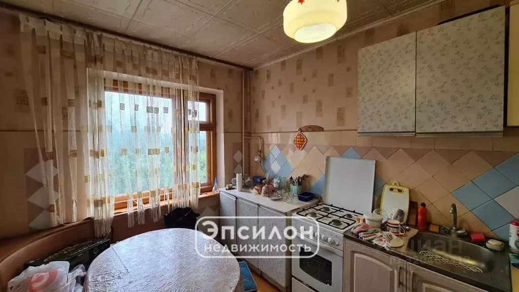 3-к кв. Курская область, Курск Орловская ул., 12 (60.4 м) - Фото 1
