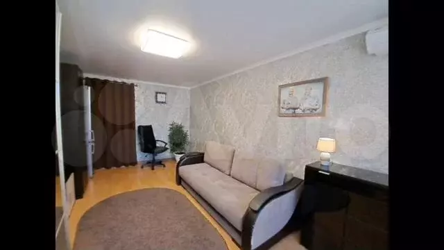 Комната 18 м в 1-к., 2/3 эт. - Фото 1