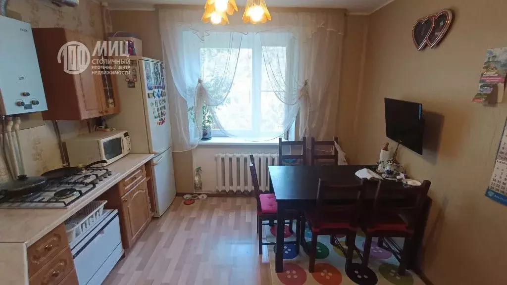 Продается 3-комнатная квартира - Фото 1