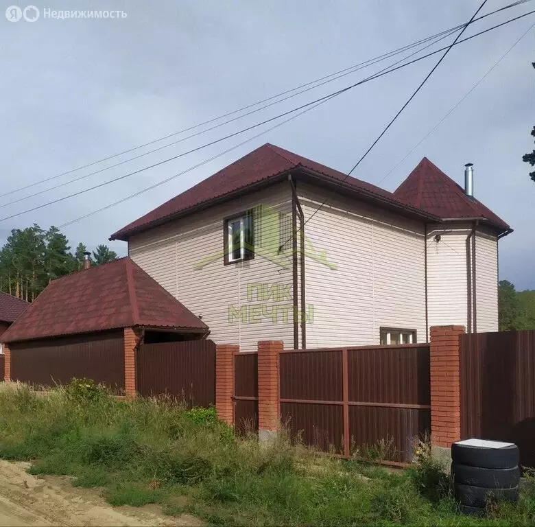 Дом в Улан-Удэ, Аршанская улица (216 м) - Фото 1