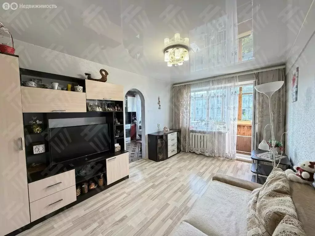 3-комнатная квартира: Северодвинск, Октябрьская улица, 15А (58.3 м) - Фото 1