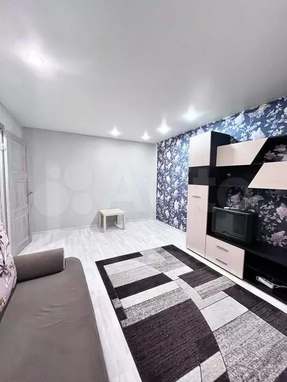 1-к. квартира, 34 м, 1/5 эт. - Фото 1
