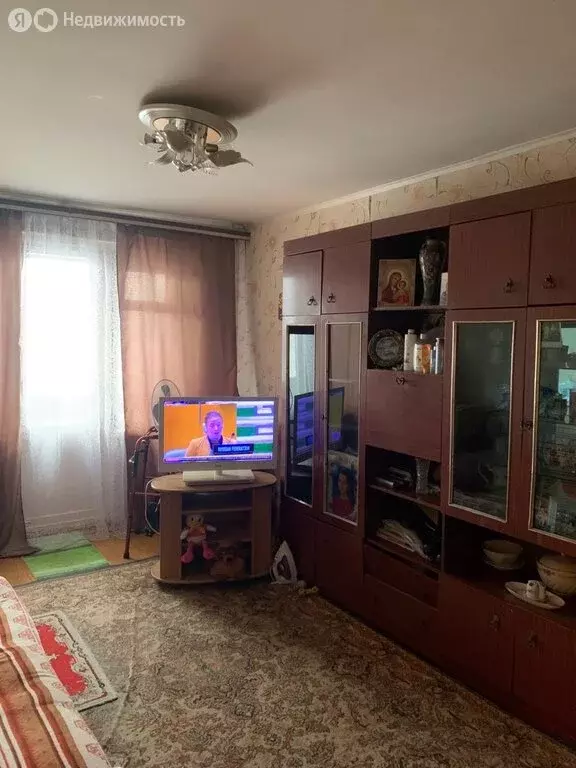 2-комнатная квартира: Челябинск, улица Братьев Кашириных, 102 (50.9 м) - Фото 1