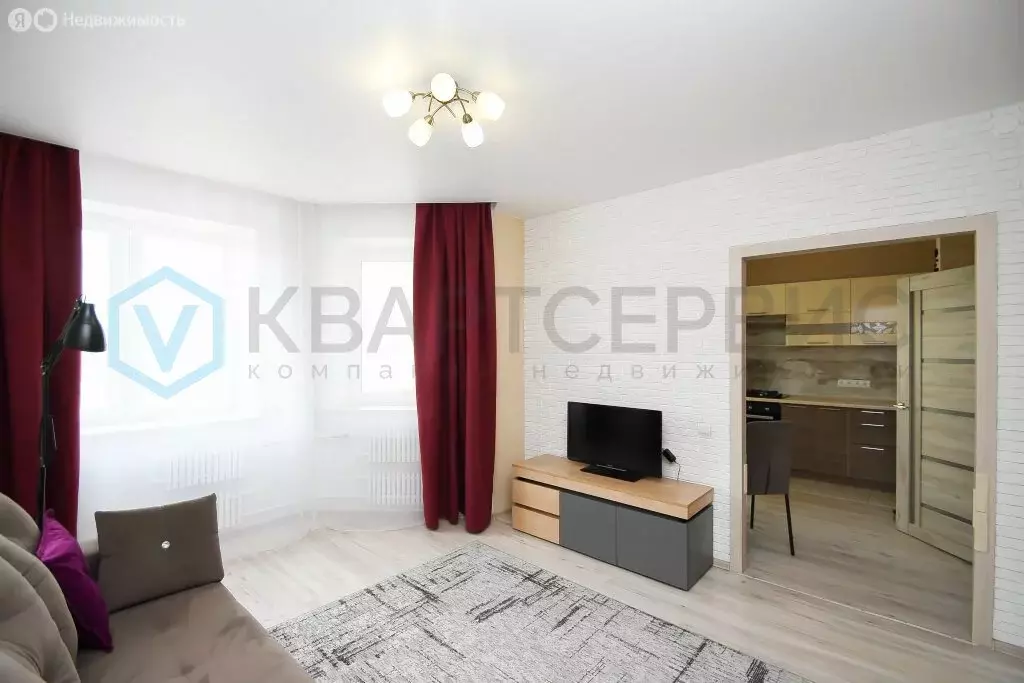 1-комнатная квартира: Омск, улица Завертяева, 13 (40 м) - Фото 0