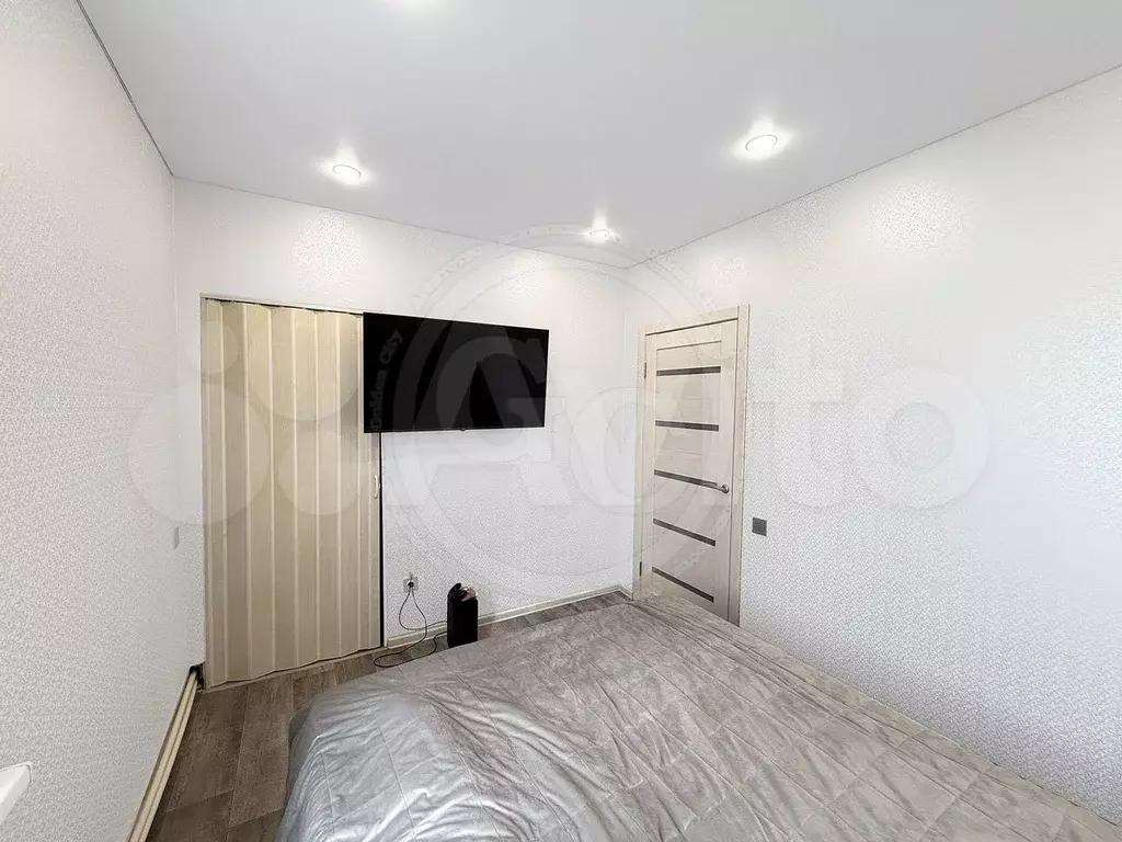 1-к. квартира, 31,6 м, 4/4 эт. - Фото 0